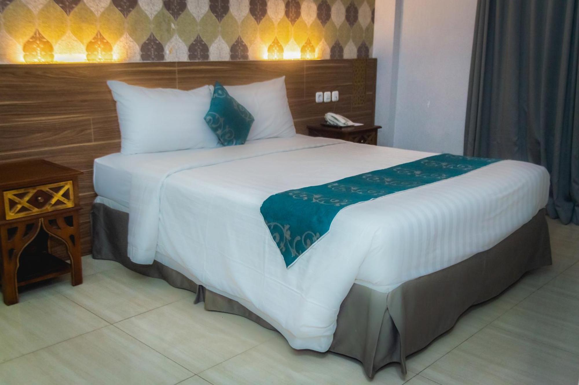 Grand Amira Hotel Solo, Azana Hotels Collection Luaran gambar