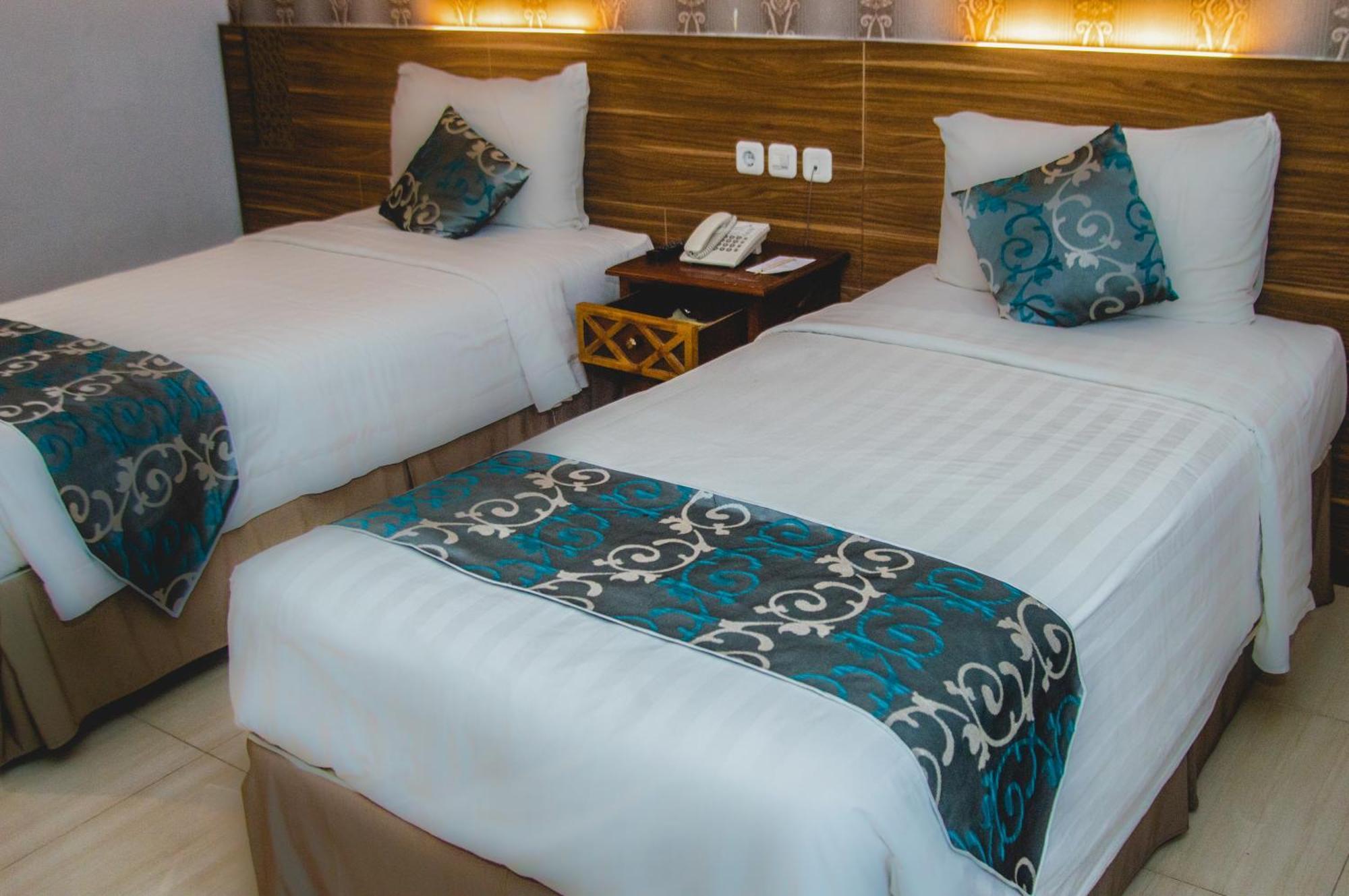Grand Amira Hotel Solo, Azana Hotels Collection Luaran gambar