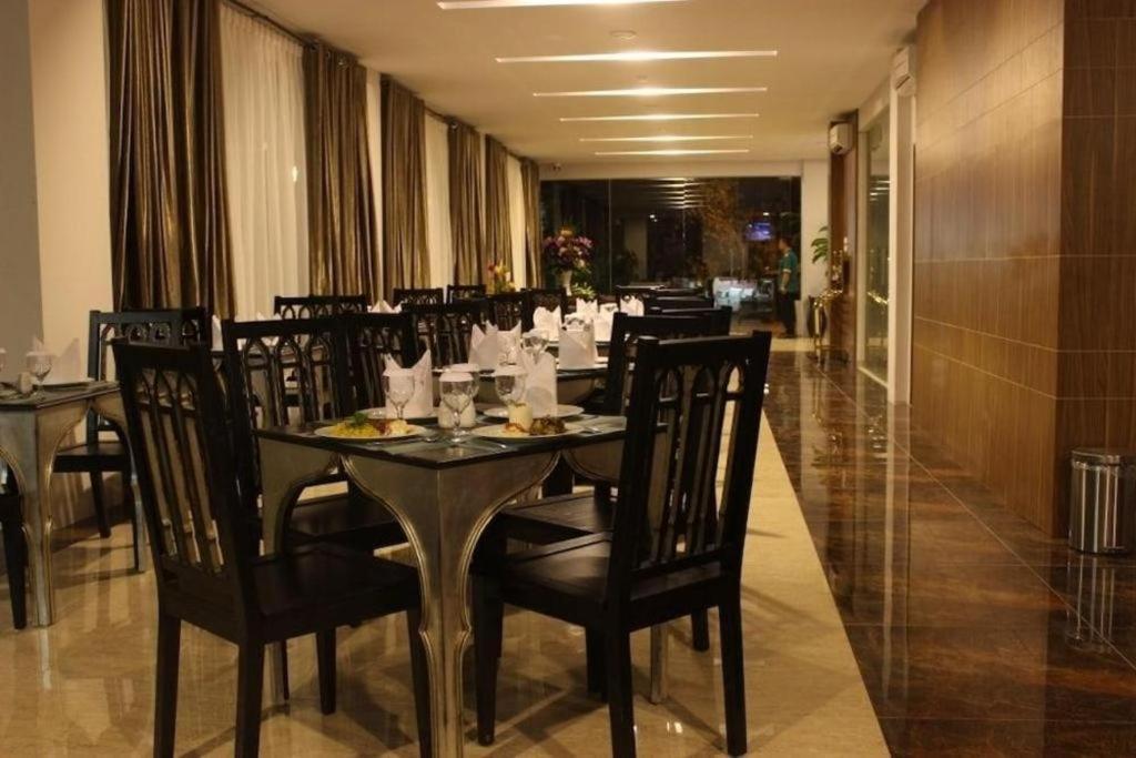 Grand Amira Hotel Solo, Azana Hotels Collection Luaran gambar