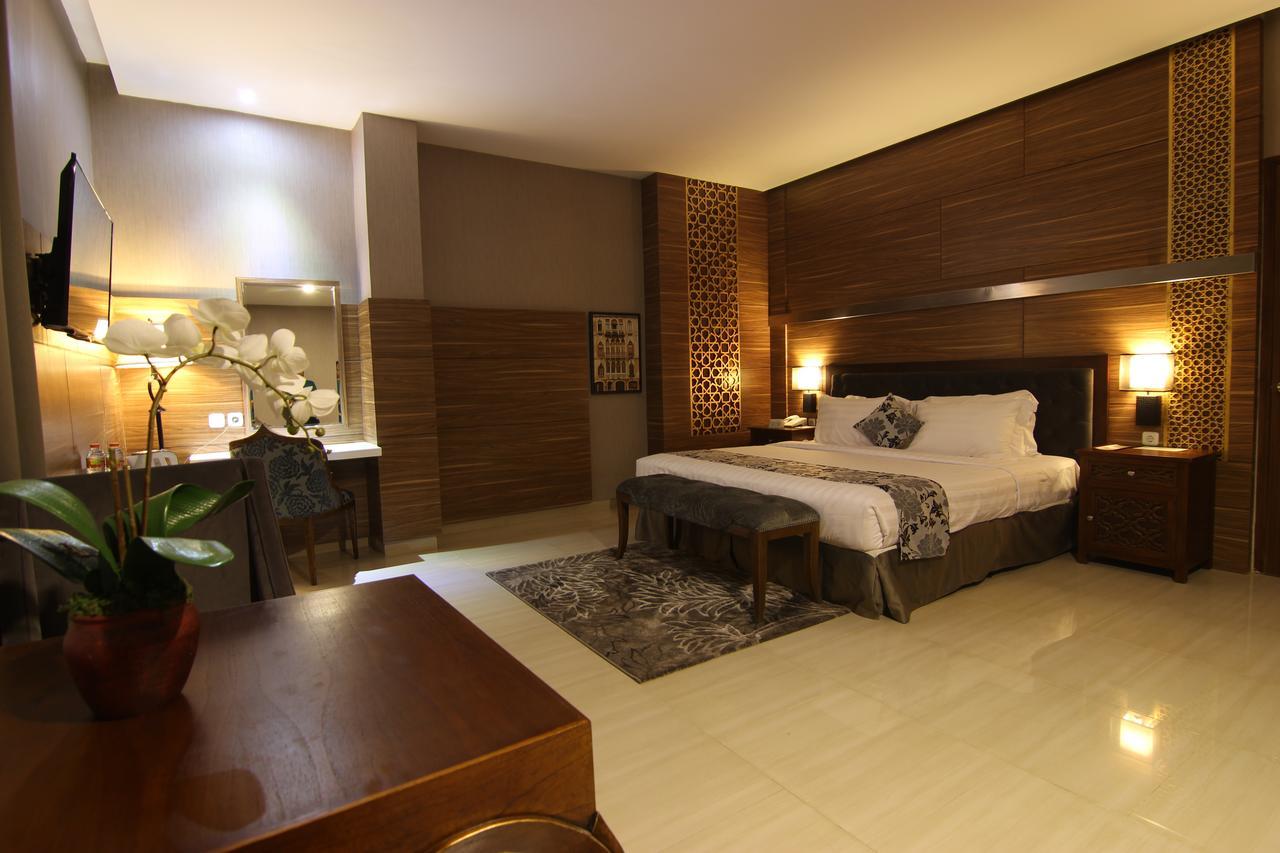 Grand Amira Hotel Solo, Azana Hotels Collection Luaran gambar