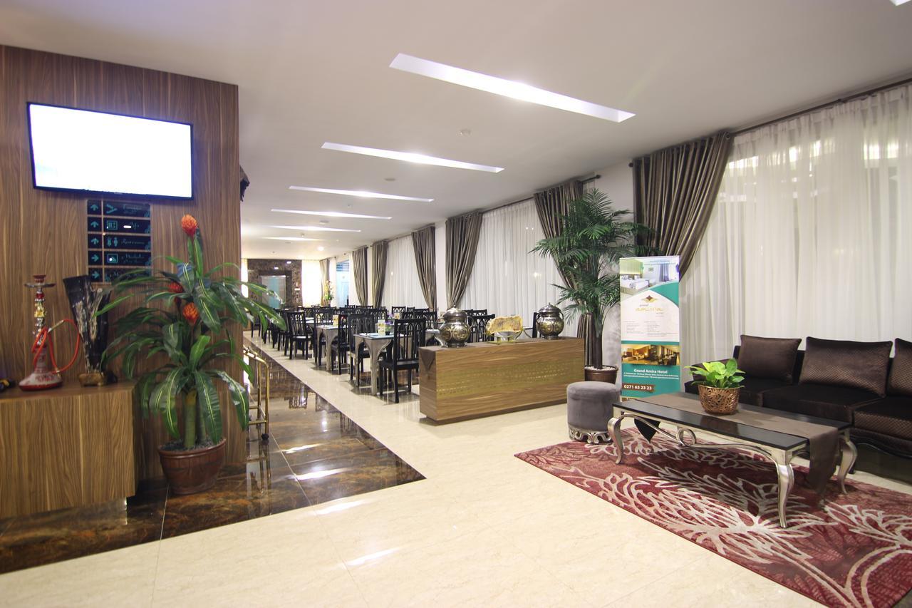 Grand Amira Hotel Surakarta  Luaran gambar