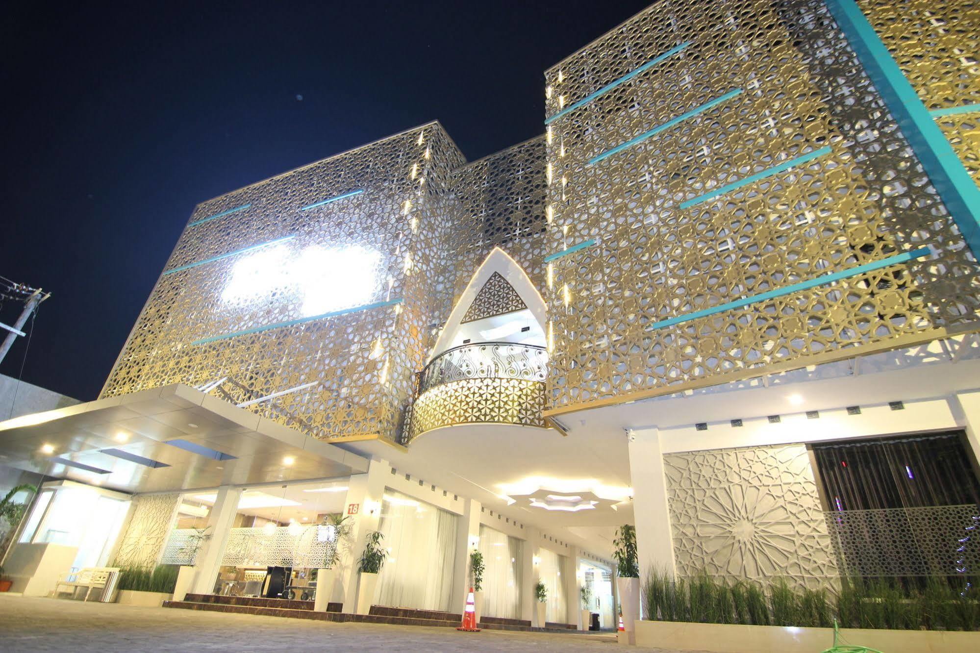 Grand Amira Hotel Solo, Azana Hotels Collection Luaran gambar